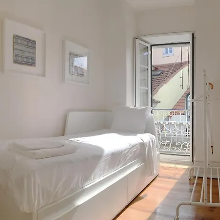 Cosy Atalaia Lisbon